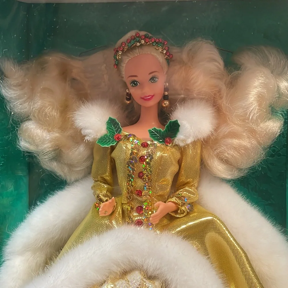 NEW! 1994 Happy Holiday Special‎ Edition Barbie Doll