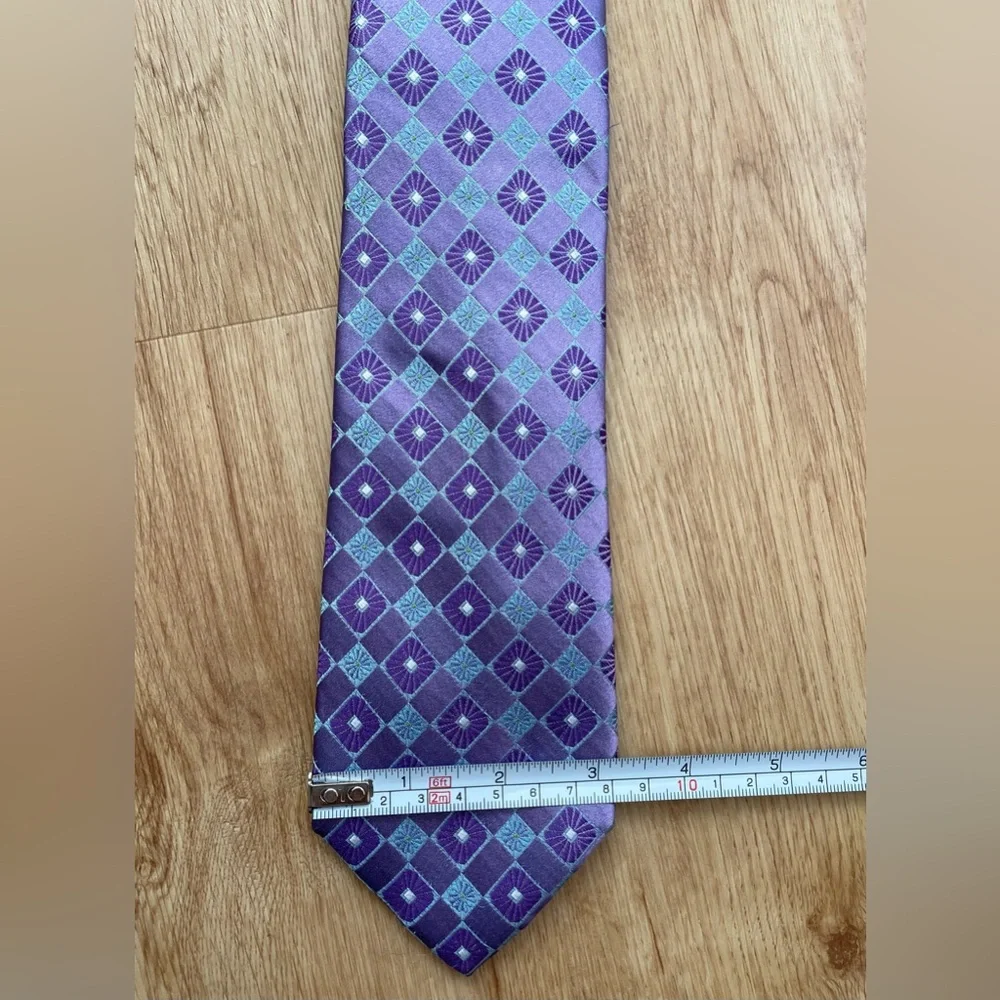 Ted Baker London Purple Blue Geometric Tie 100% silk preppy classic