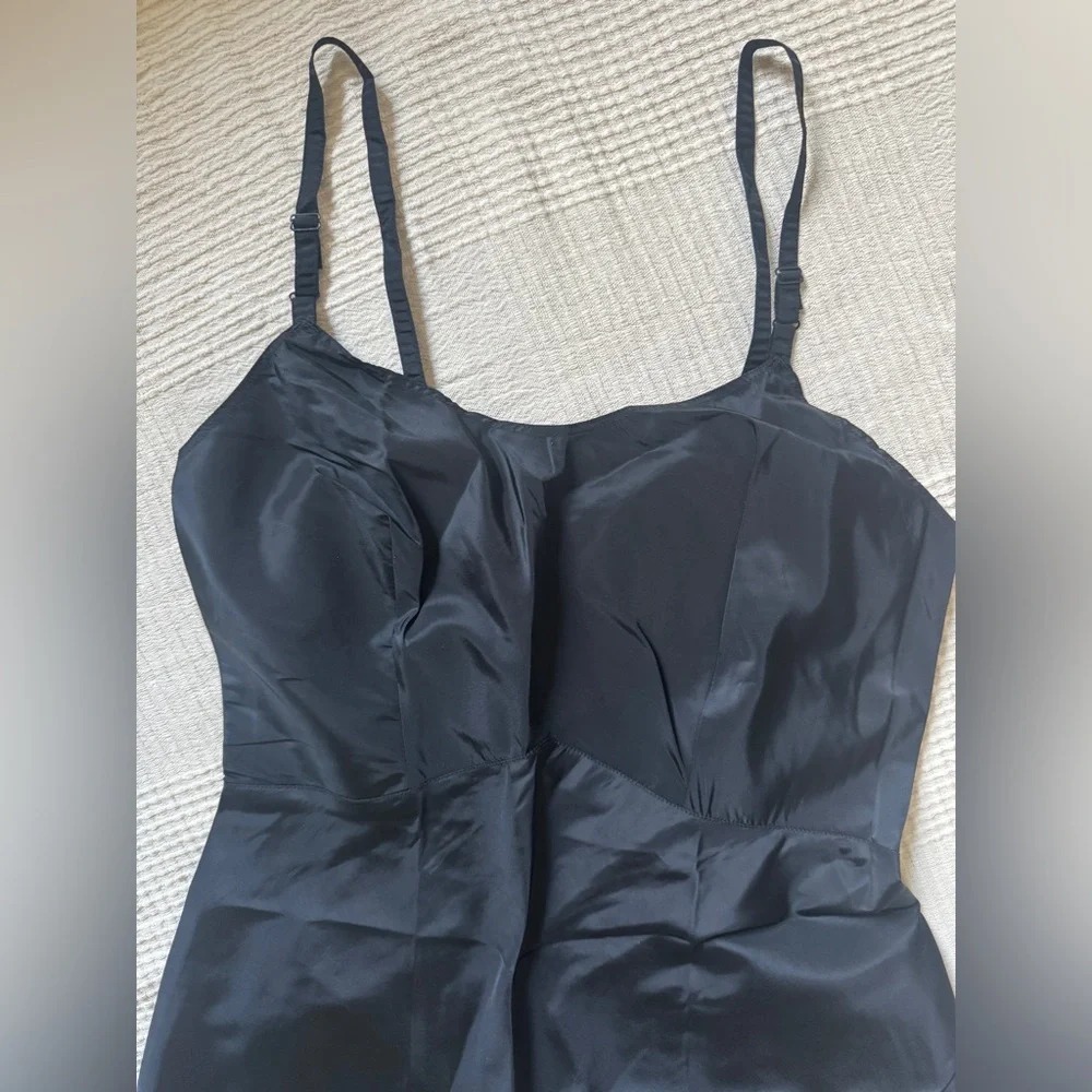Vintage 1960s Black Slip Scallop Hem