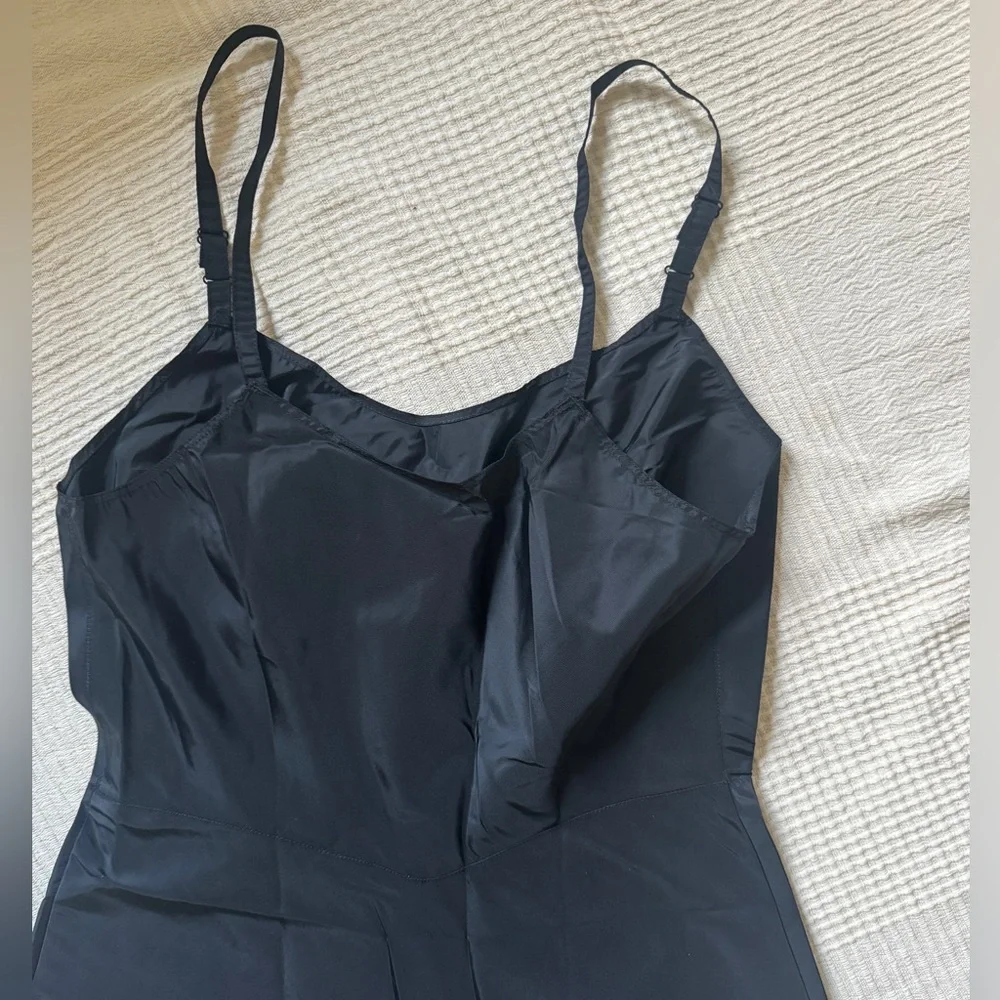 Vintage 1960s Black Slip Scallop Hem