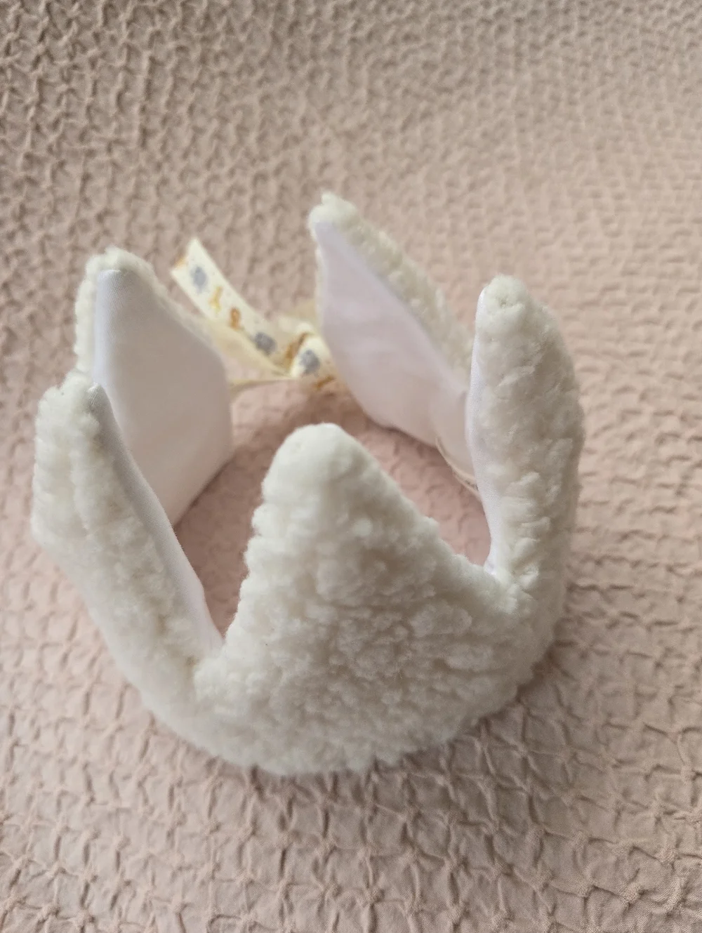 NEW Handmade White Sherpa Fabric Baby Boy Girl Crown Headband