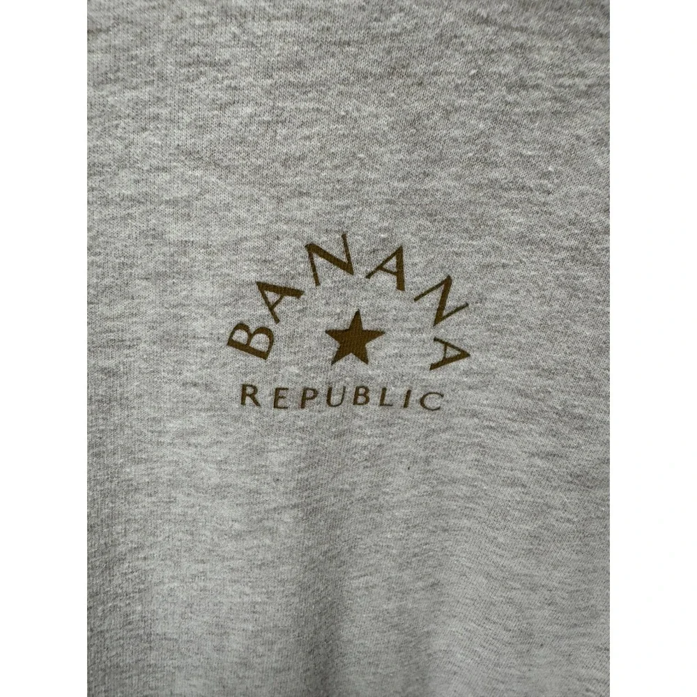 Banana Republic this banana