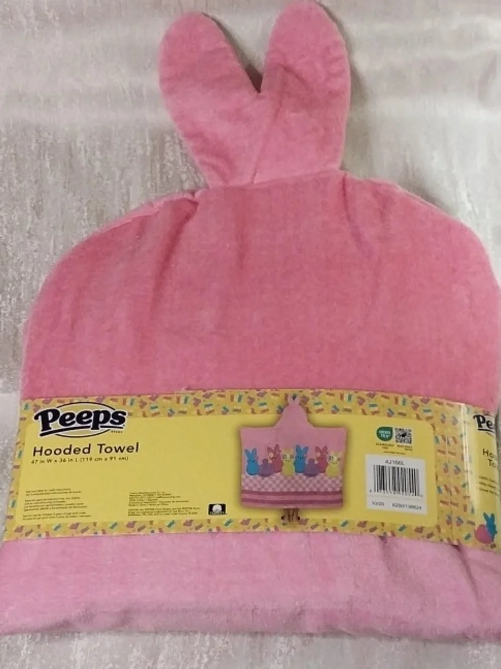 Peeps hooded towel
