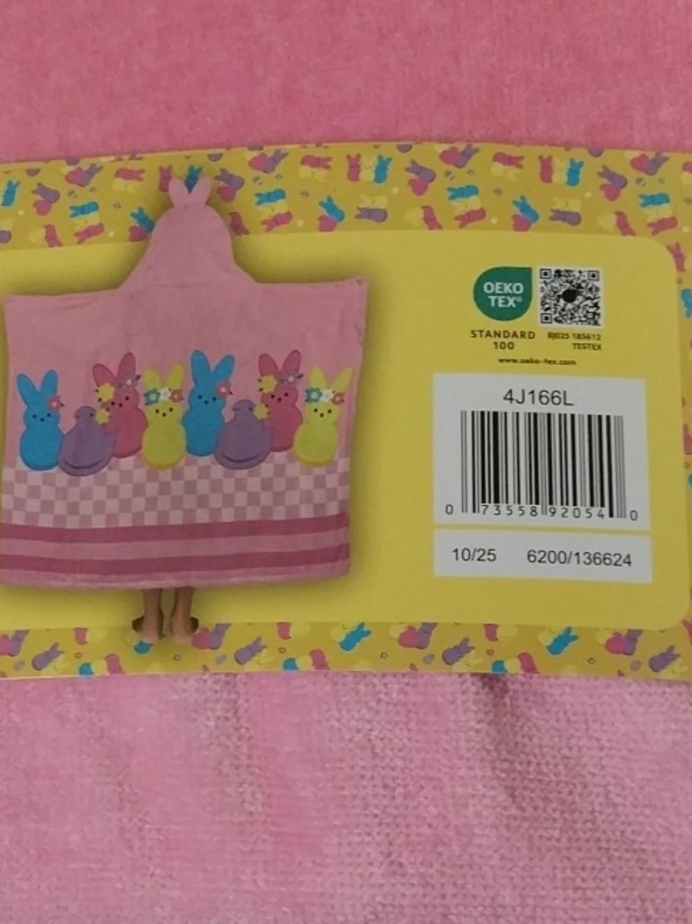 Peeps hooded towel