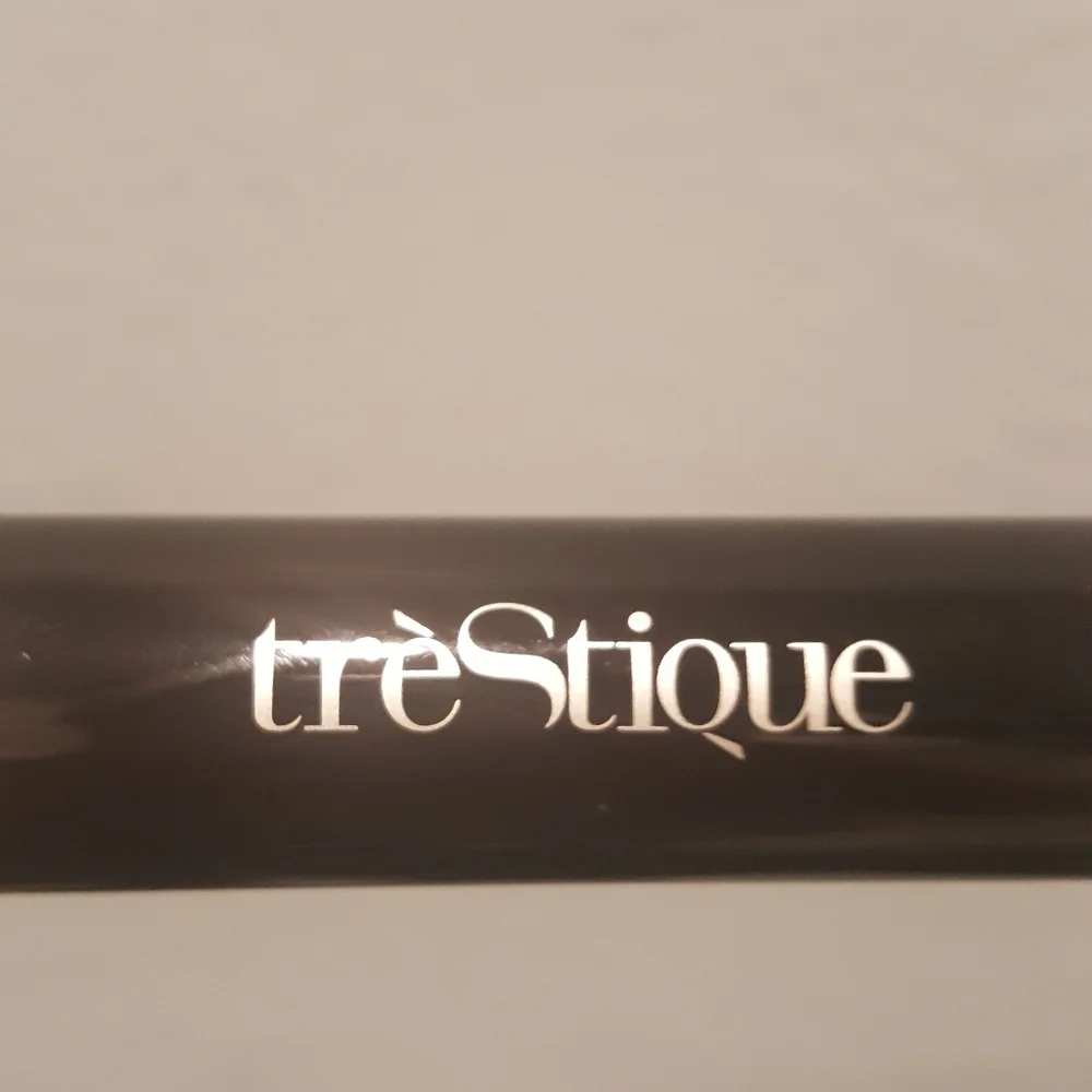 treStiQue 2 in 1 Mascara & Curler