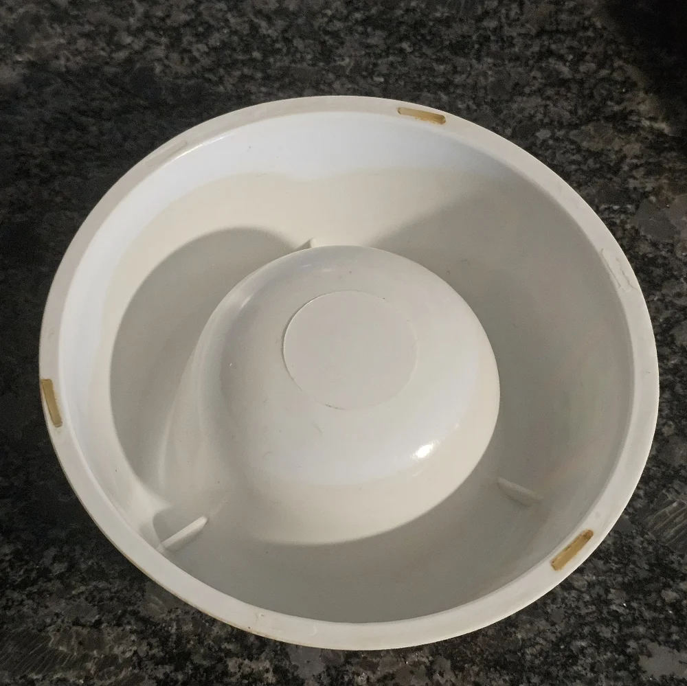 Vtg 9 Lives Morris The Cat Food Bowl Andy Warhol Look To It Plastic HTF Colorful