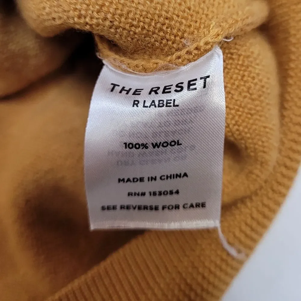 The Reset essential pullover