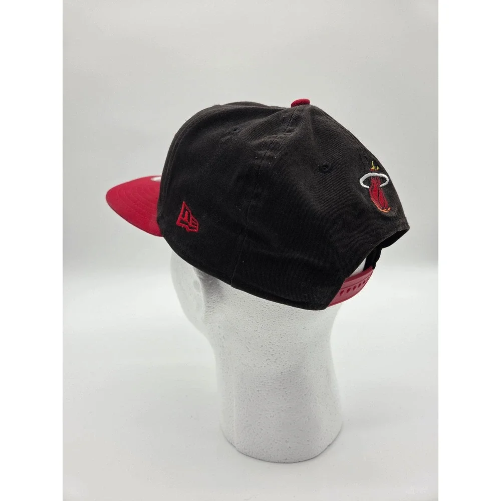 New Era vintage 2011