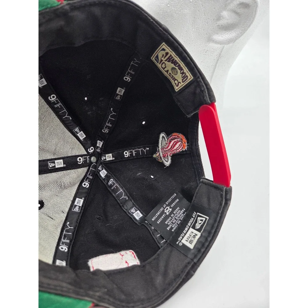 New Era vintage 2011
