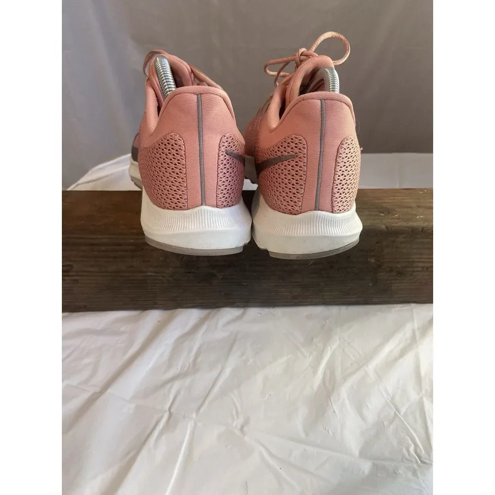 Women's Nike Quest 2 Pink Quartz Lace Up Running Shoes-Size 11-Excellent Cond.‎