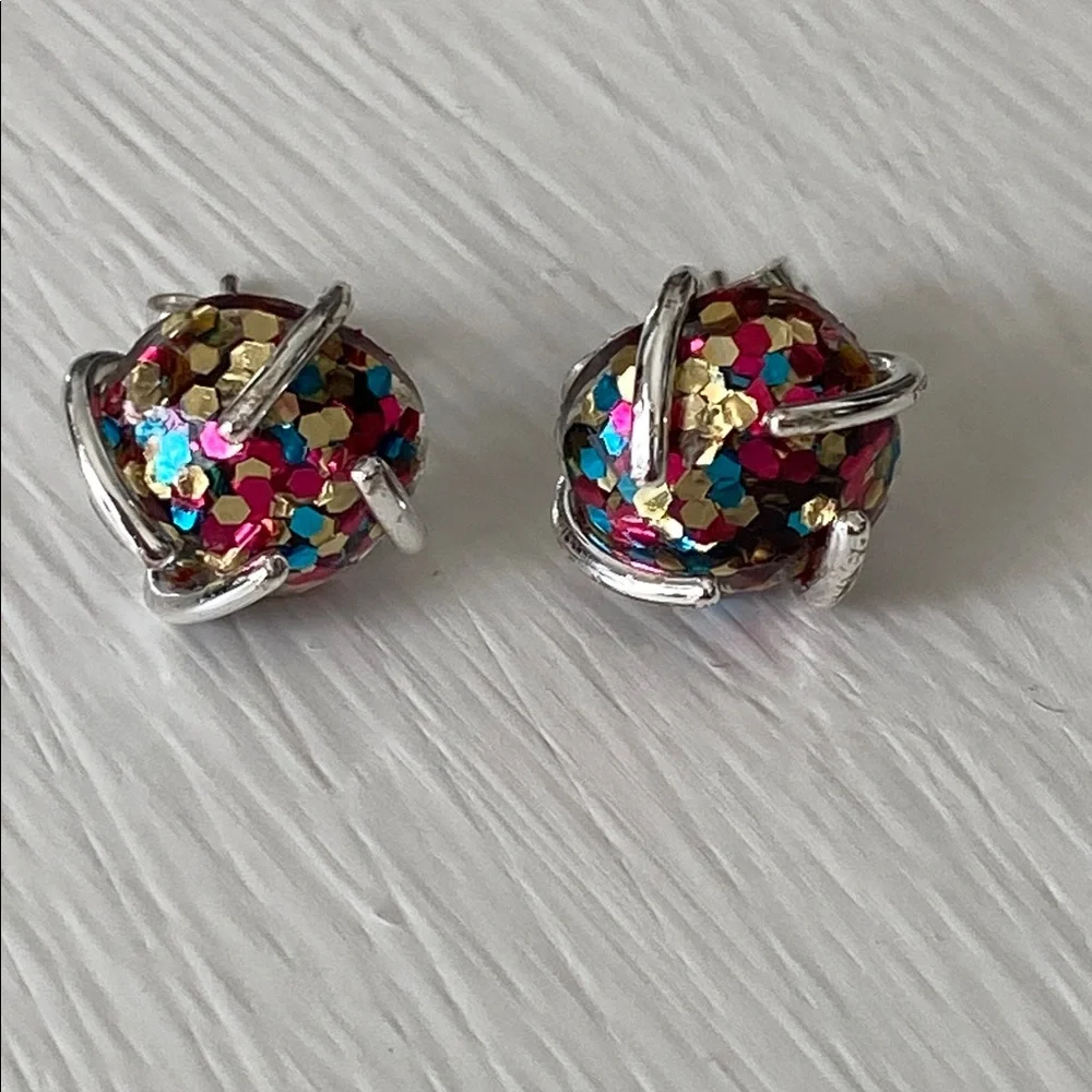Hand Crafted add pop