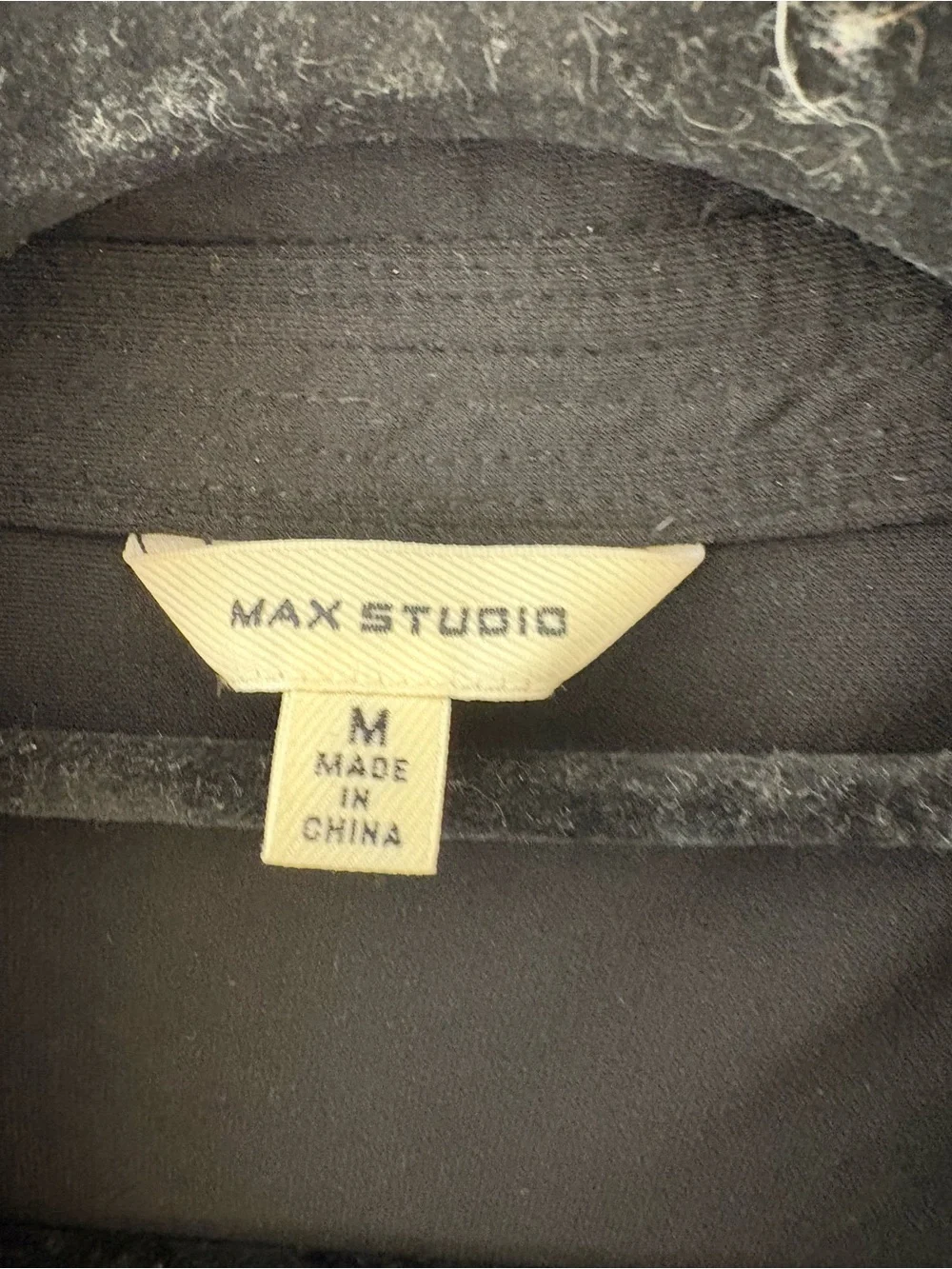 Max Studio neck fabric