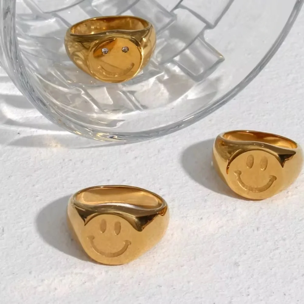 Stylish Smiley Face Ring Size 7 – Stainless Steel