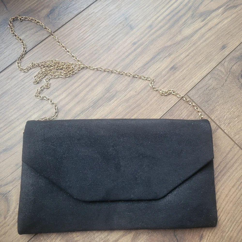 unbranded this chic