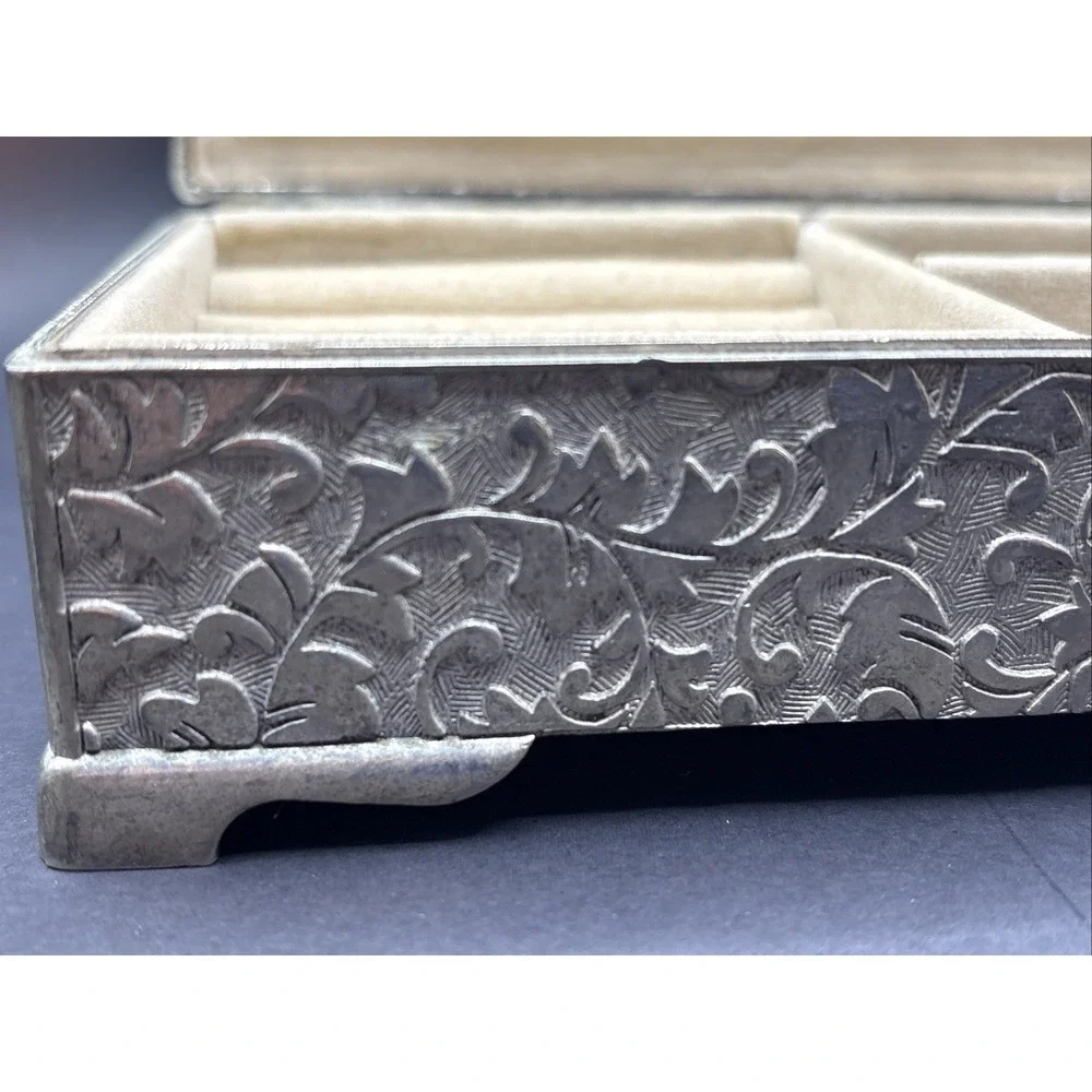 International Silver Co. beautiful vintage