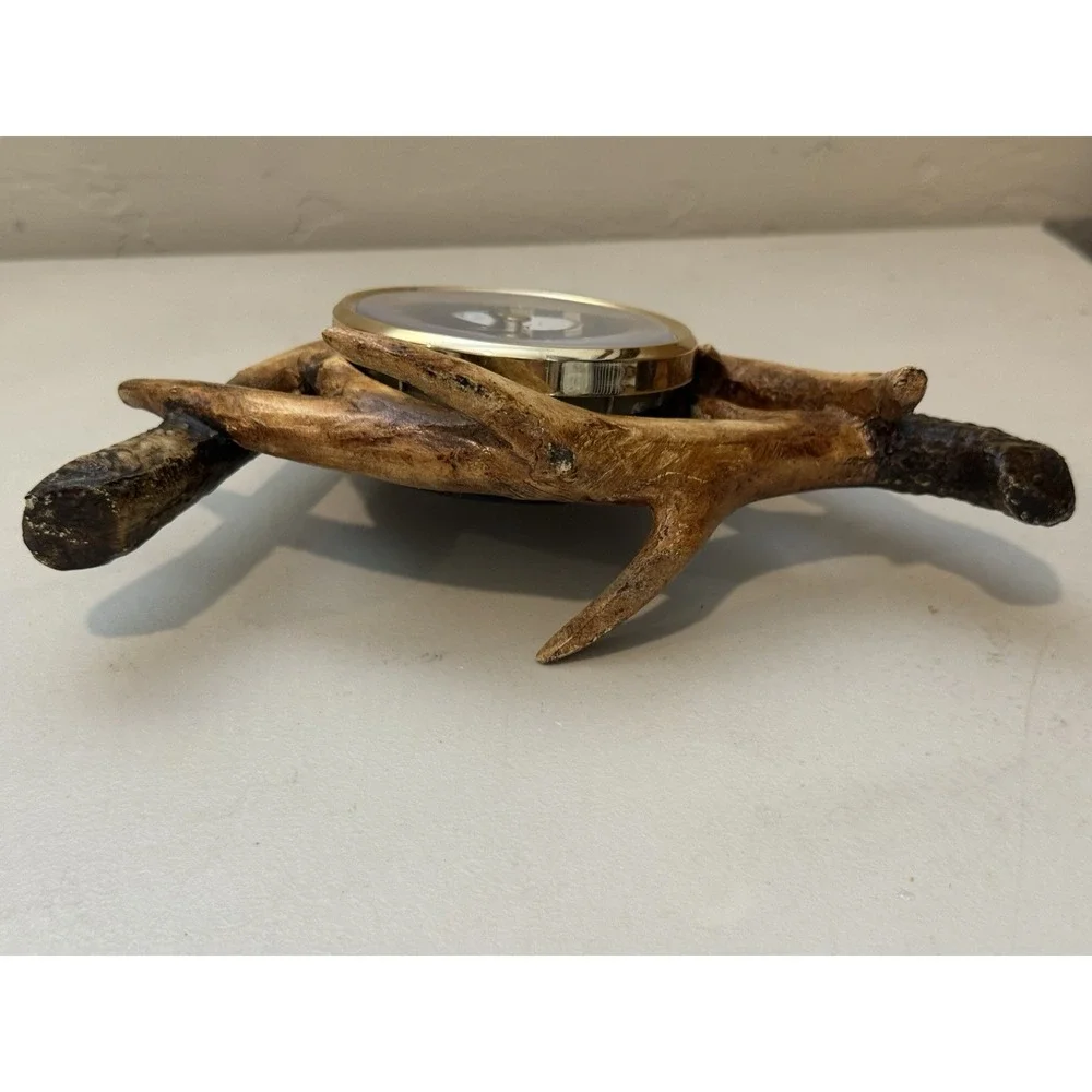 Vintage Deer Antler Clock Mantle Table Desk Resin Clock Battery Operated