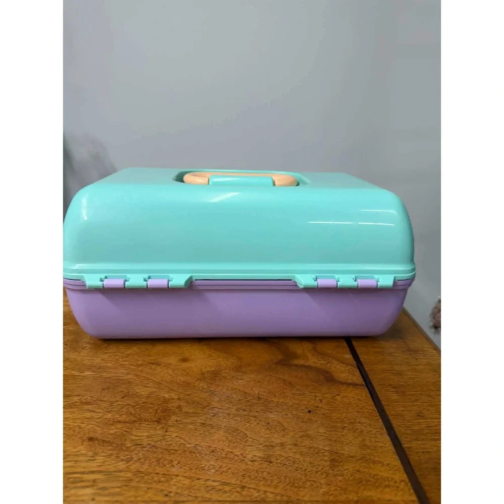 Caboodles vintage inspired