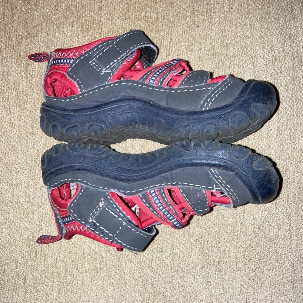 OshKosh Bgosh oshkosh b’gosh