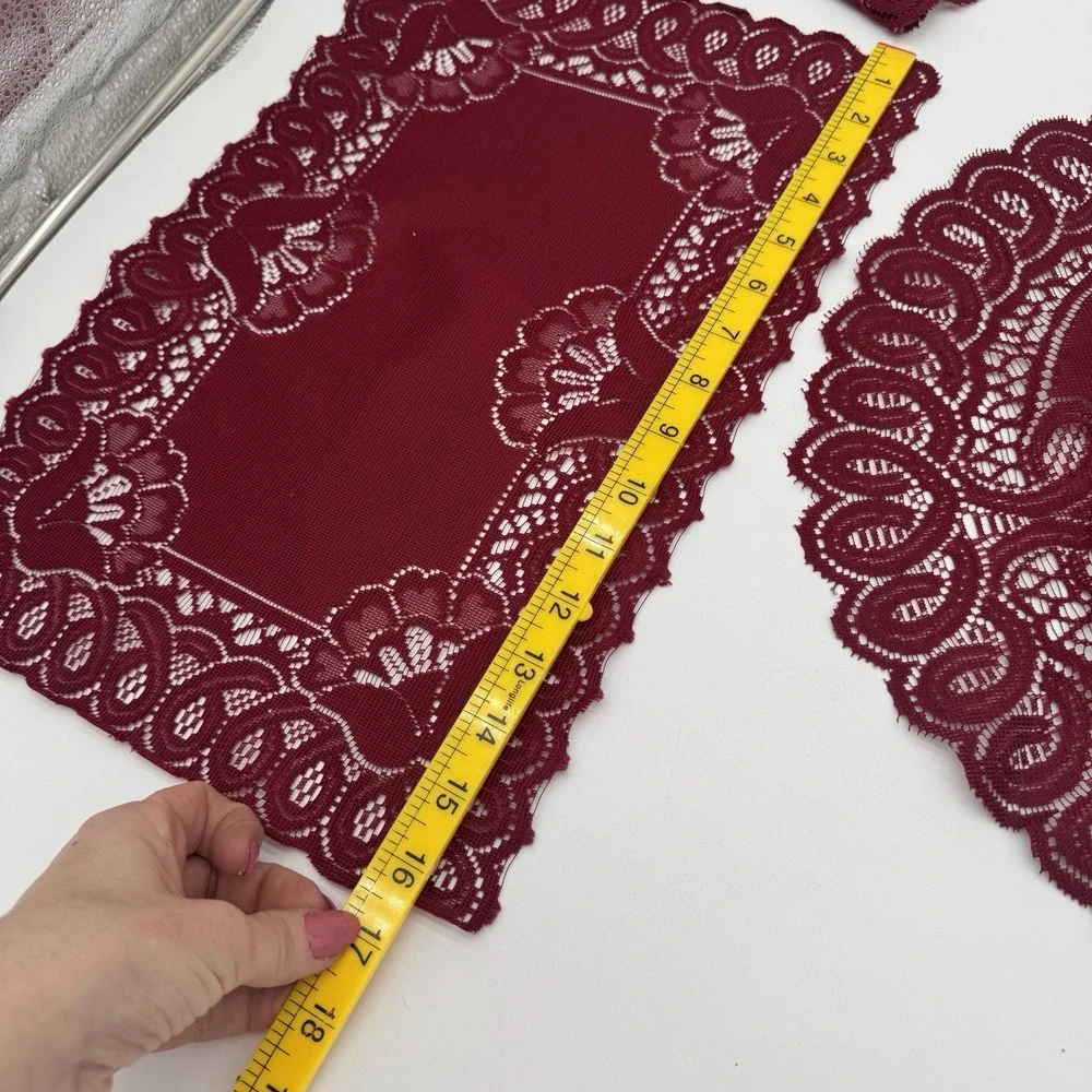 Vintage Red Lace Doilies & Placemat Set 3 Scalloped‎ Floral Table Decor