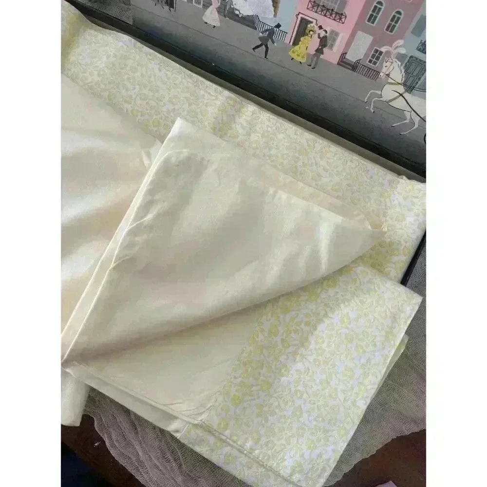 Fieldcrest Trousseau Luxury Sheet +‎ Pillow case yellow duchess hem gift set box
