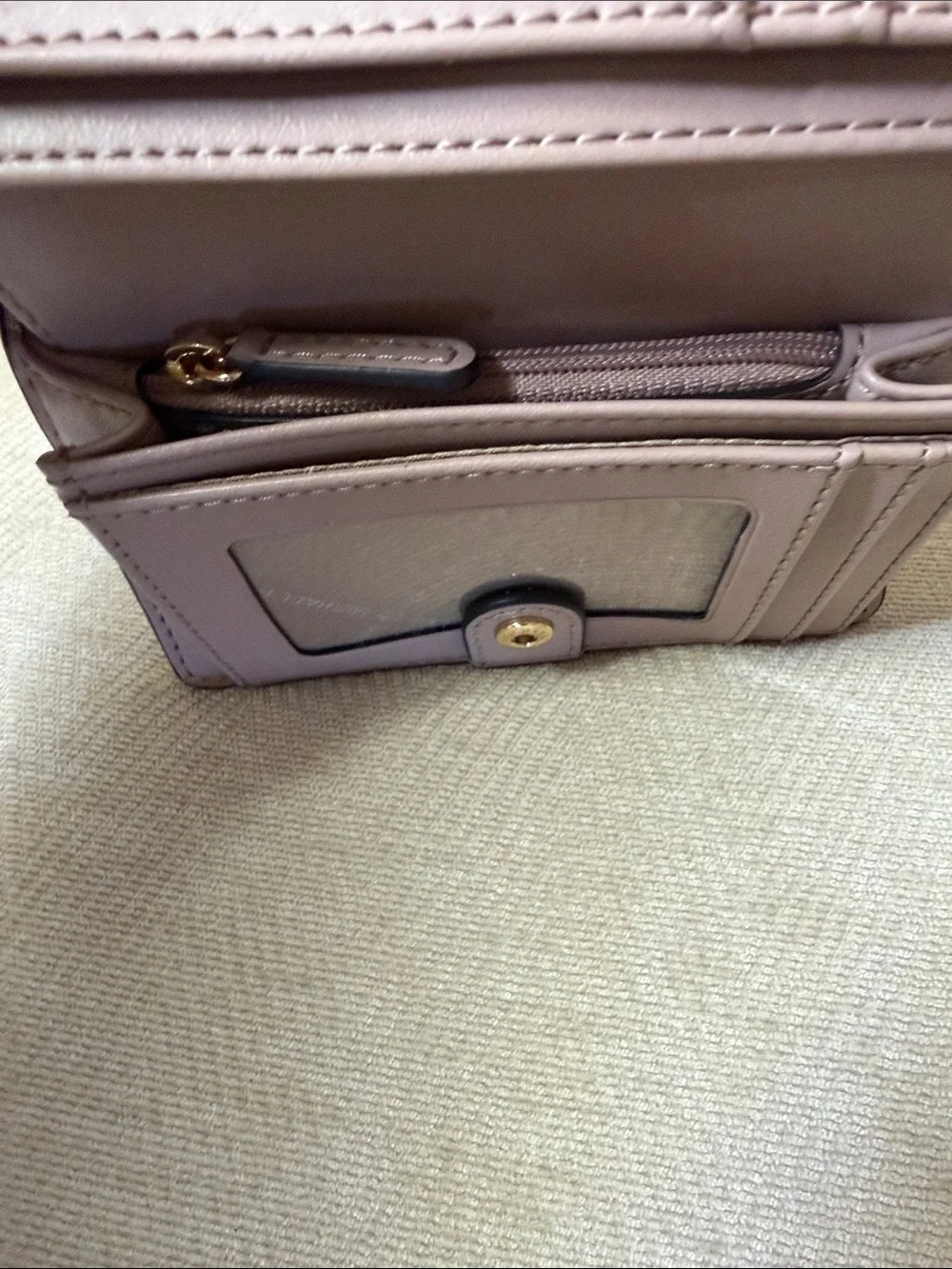 Michael Kors compact michael