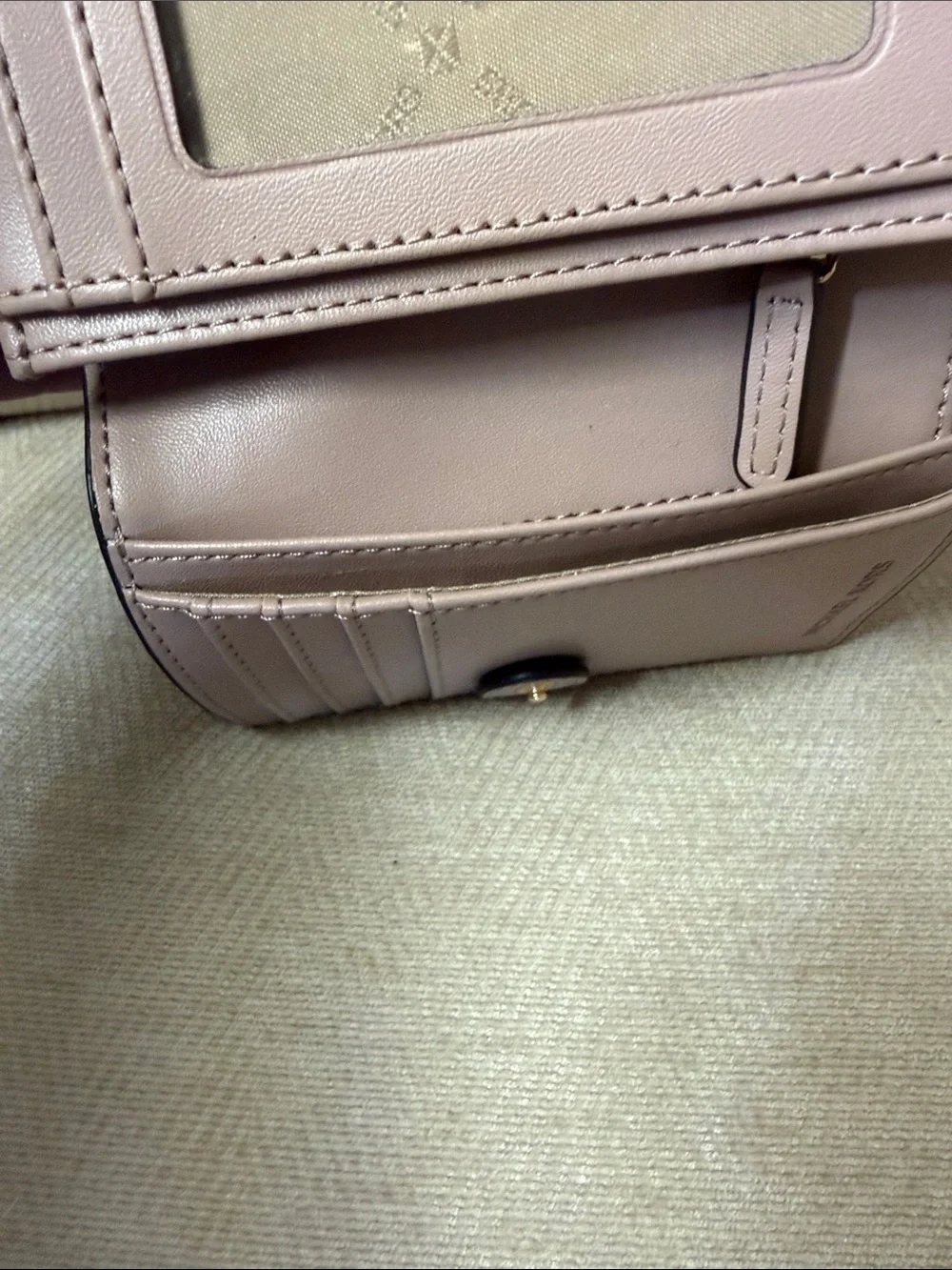 Michael Kors compact michael