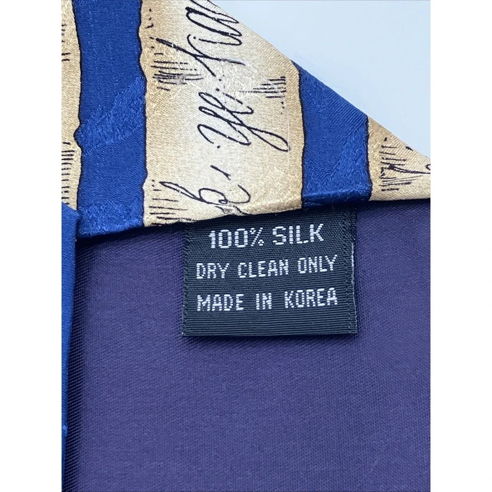 Eagles Wings silk neck