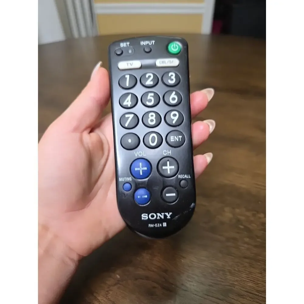 Sony Remote Commander RM-EZ4 2 Component Brand Remote‎ Control No Back Cover