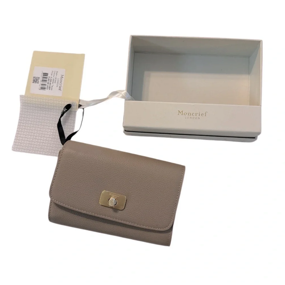NEW Moncrief London Winter Taupe Wallet with Tags and Gift Box