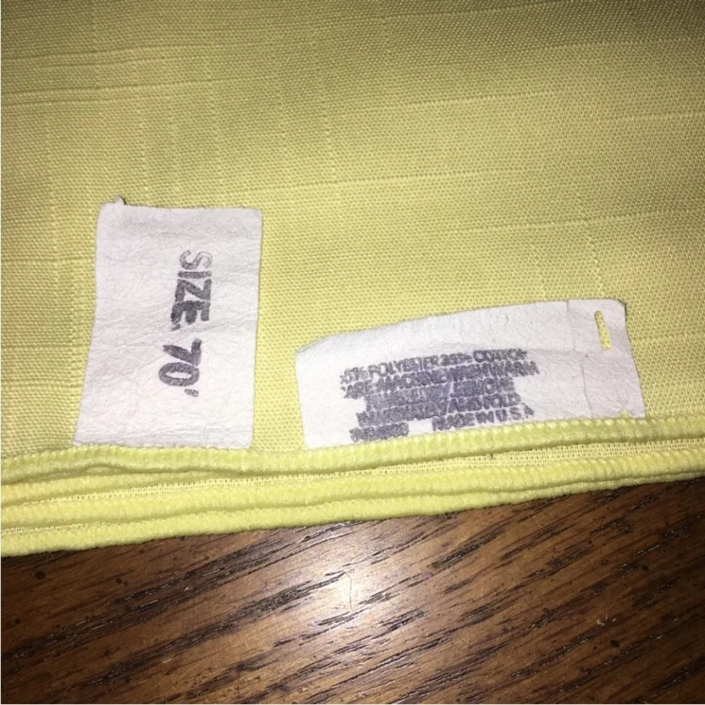 Tablecloth 4 napkins fabric bundle matching set solid yellow cotton blend 1980s