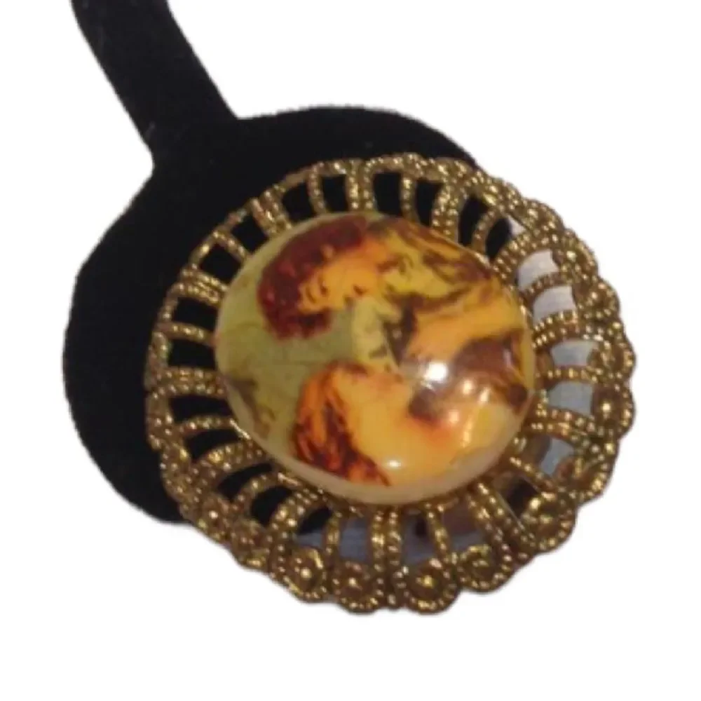 Vintage victorian fragonard