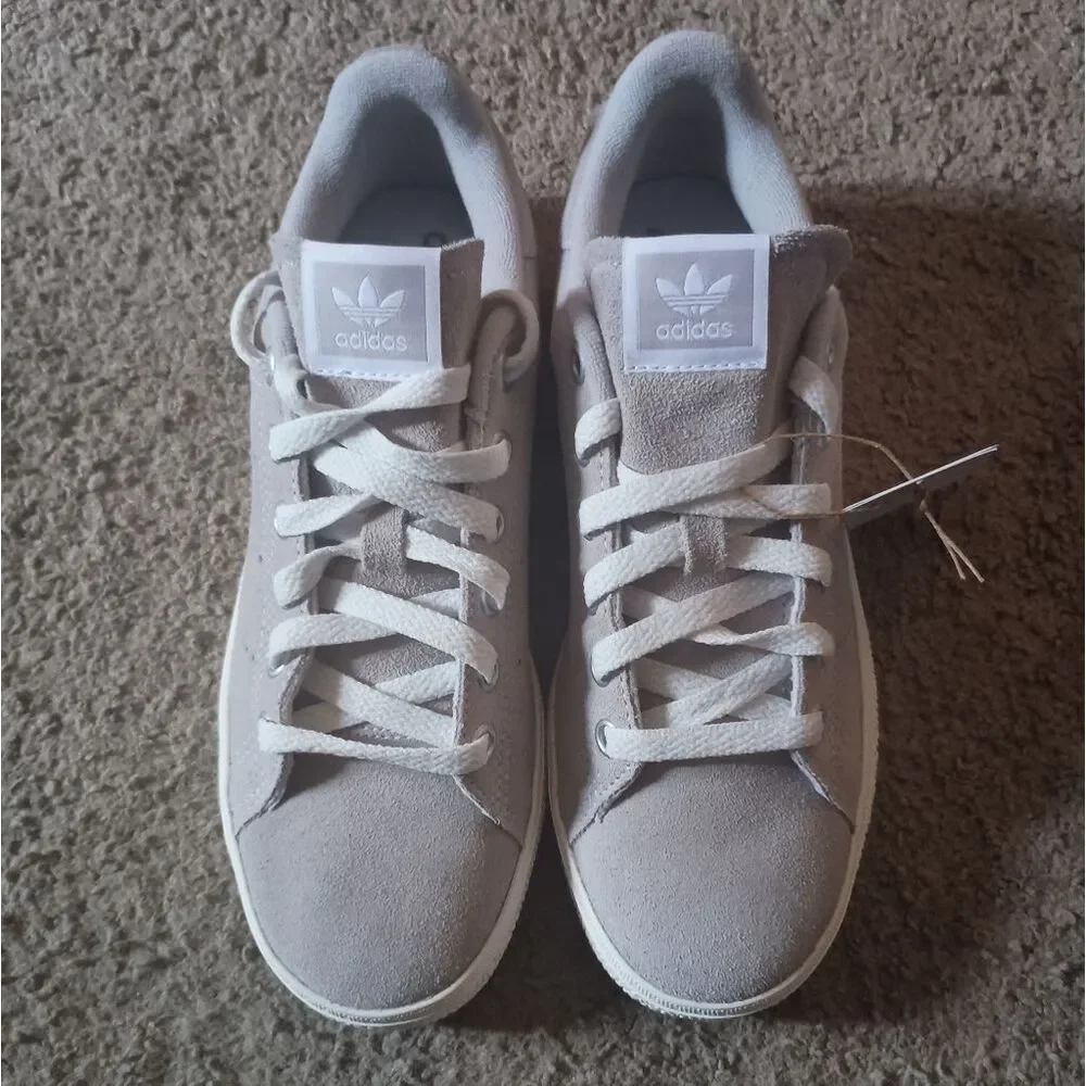 Adidas Stan Smith CS J Gray Suede Kids Size 5 BRAND NEW WITH TAGS NO BOX