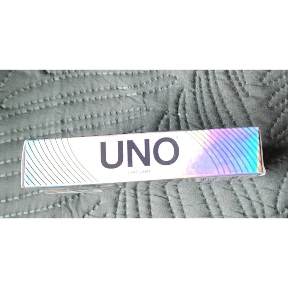 UNO Mattel UNO Platinum Edition Card Game Premium Holographic Foil Cards New