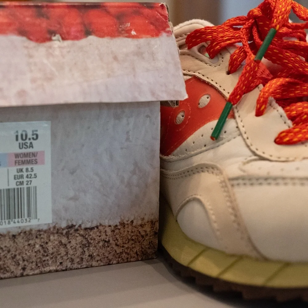 Saucony Shadow 6000 - Strawberry Cheesecake