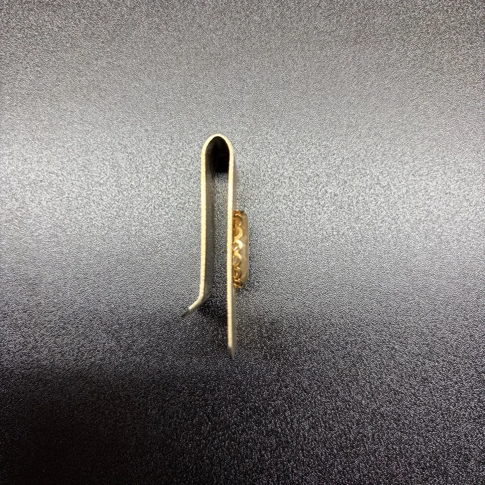 The Unbranded Brand vintage gold