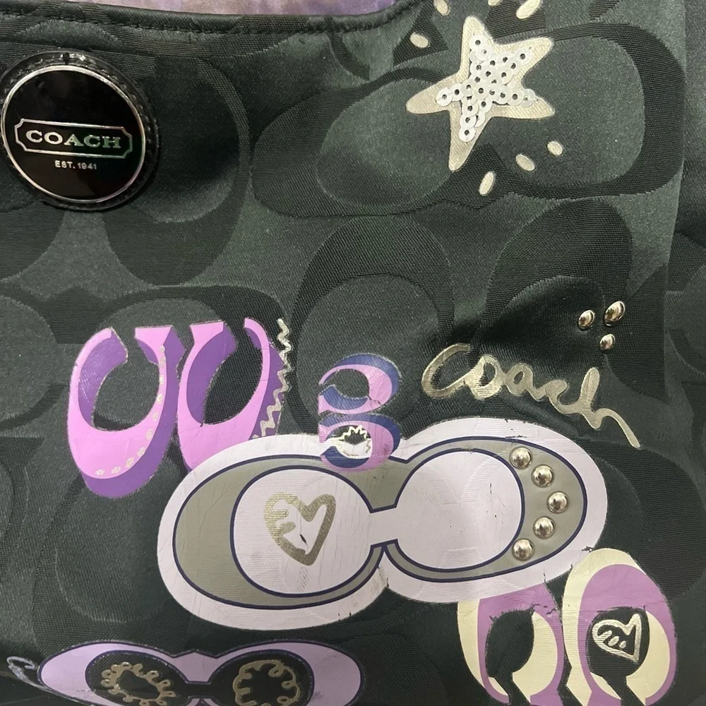 Coach applique daisy