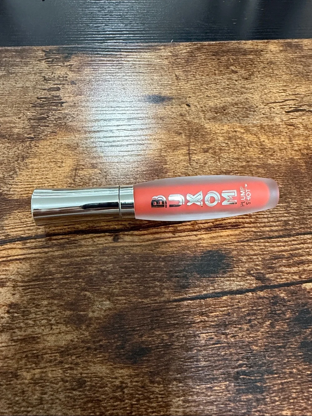Buxom high shine