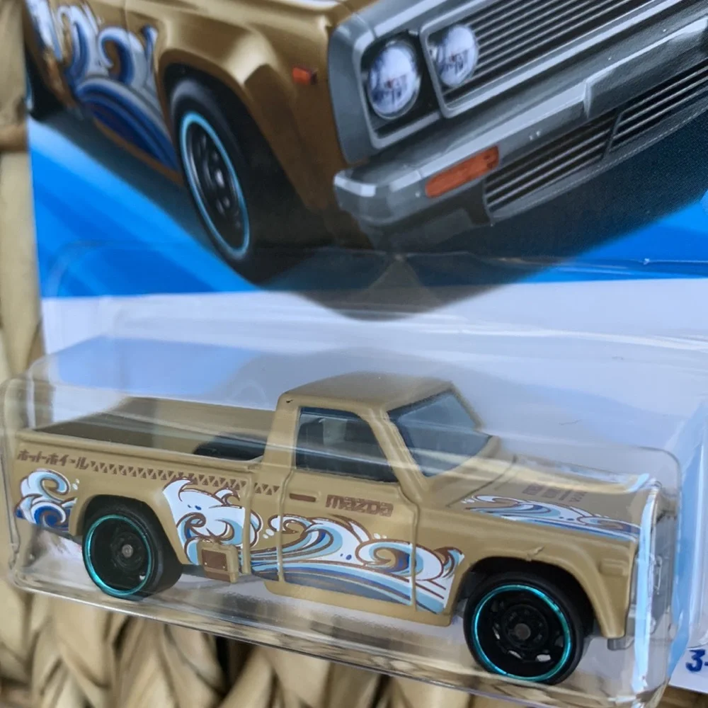 N/A racing automobile mopar