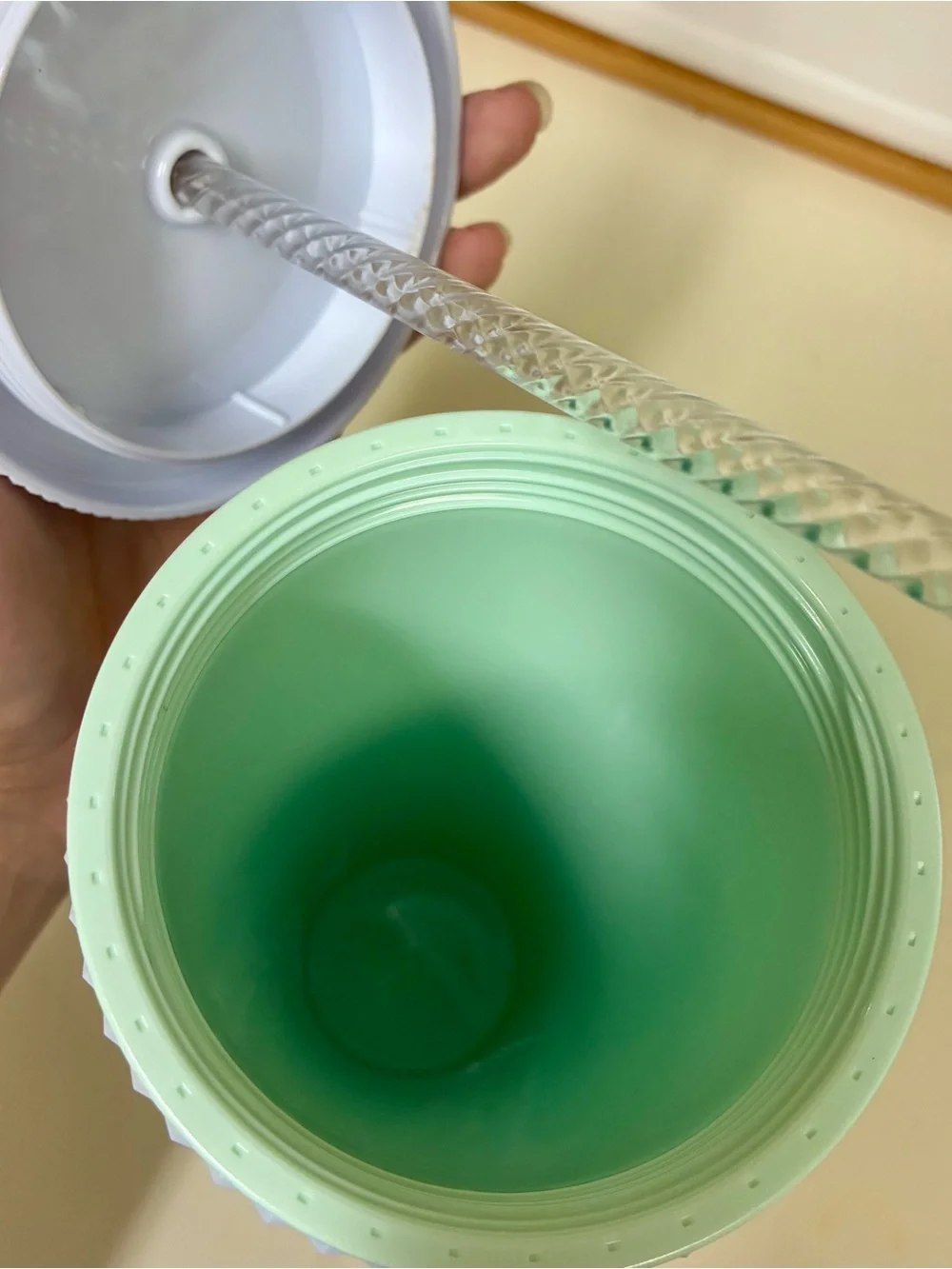 Starbucks Tumbler Spring 2024 white studded bling venti 24oz blue green lining