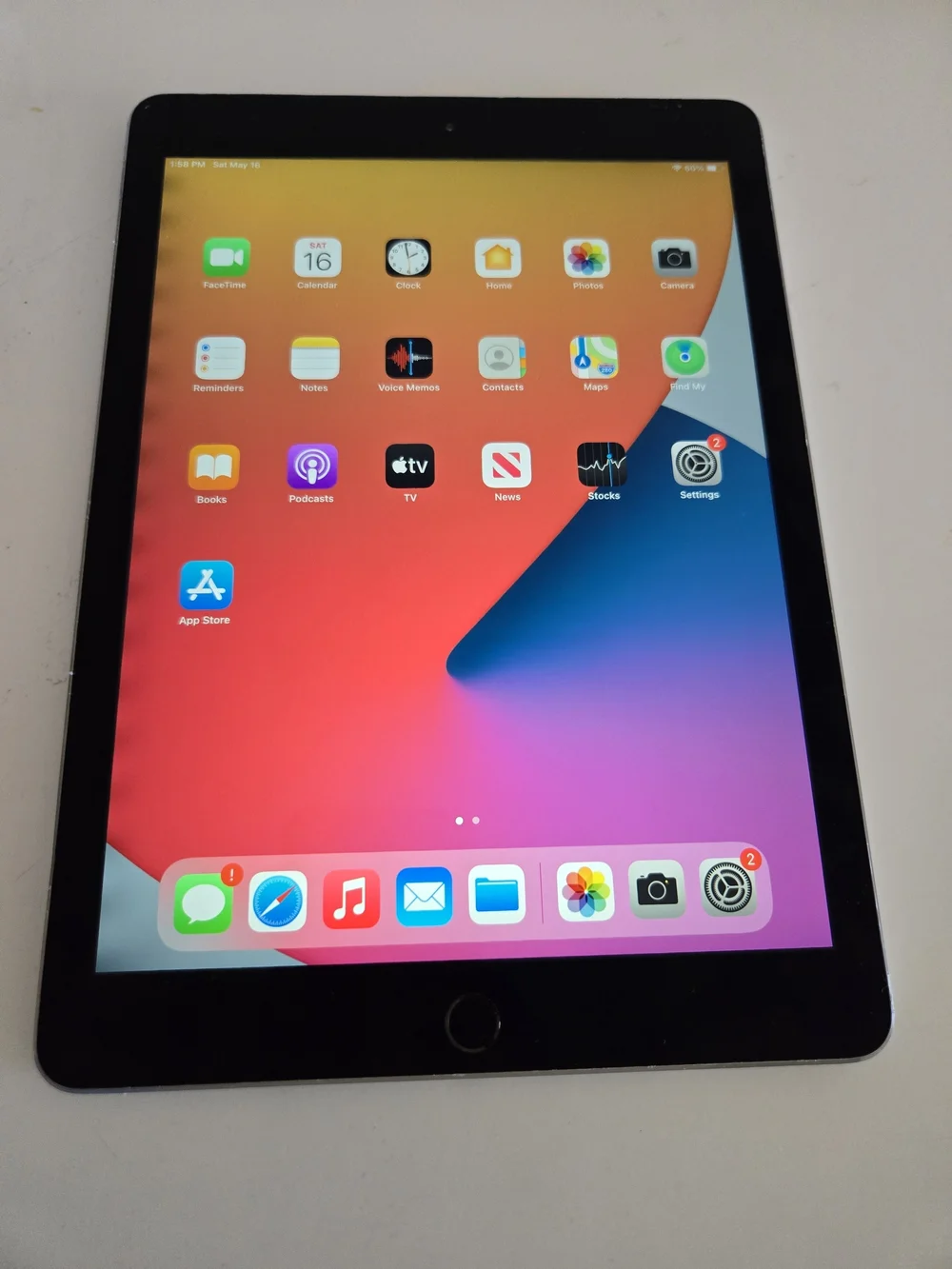 Apple tablet responsive