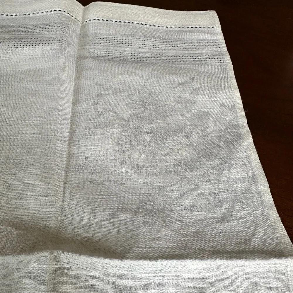 Yves DeLorme guest towel 100% linen Made in Paris 🇫🇷