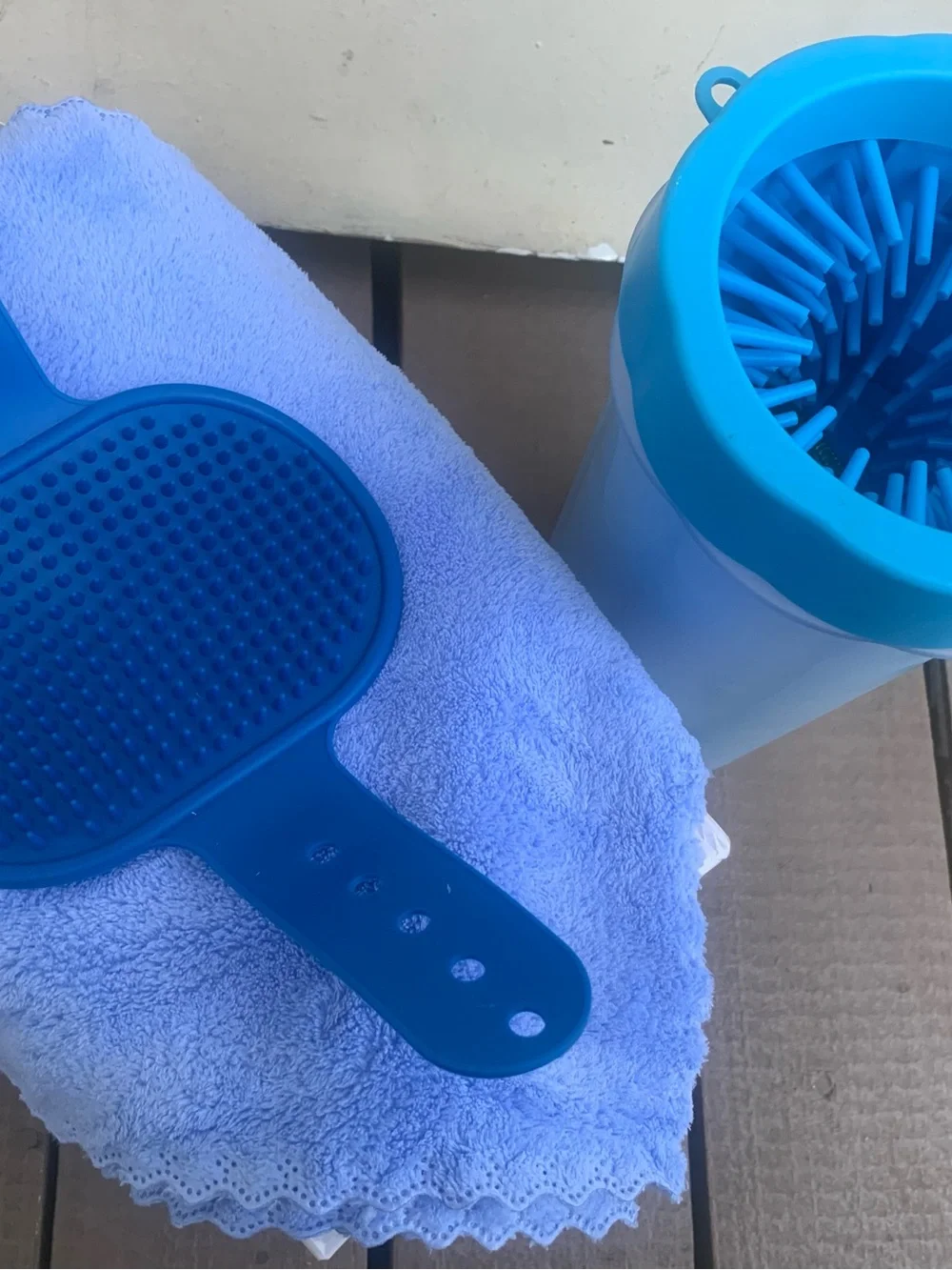 Tinioey Dog Paw Cleaner