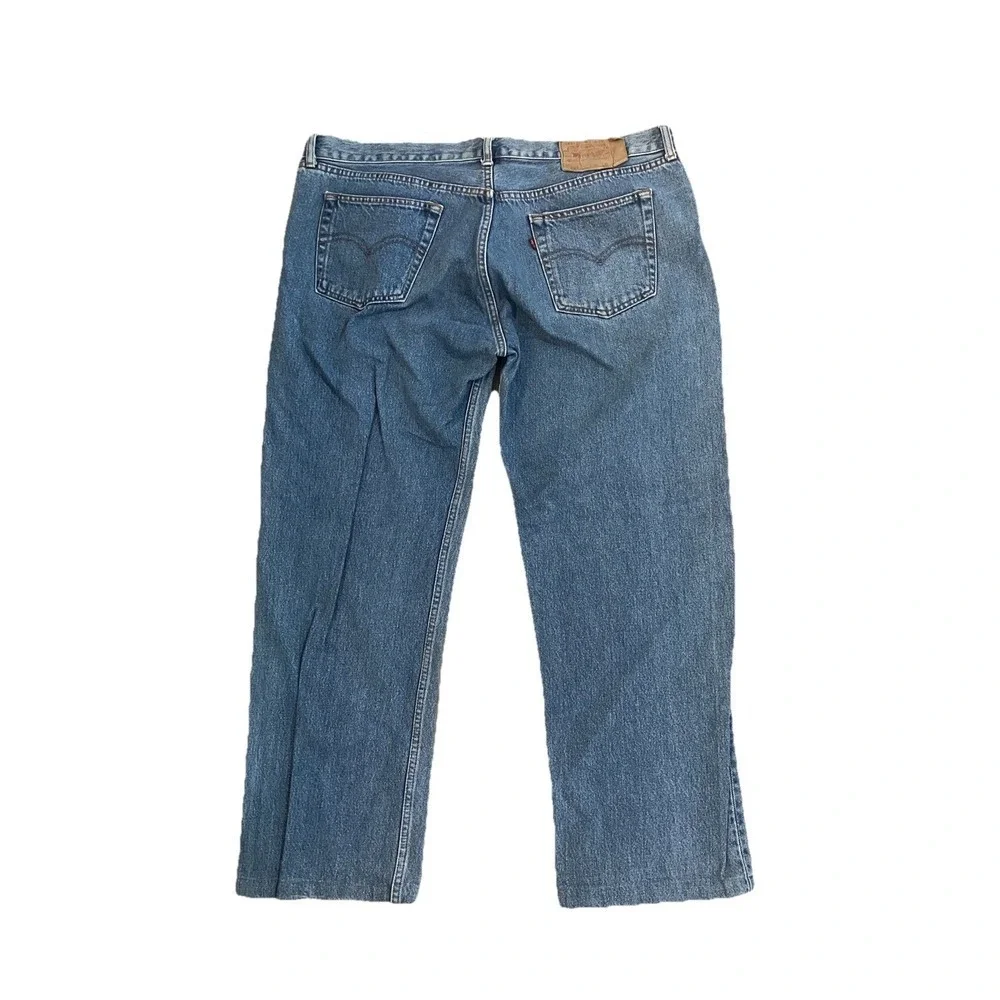 Levis some small