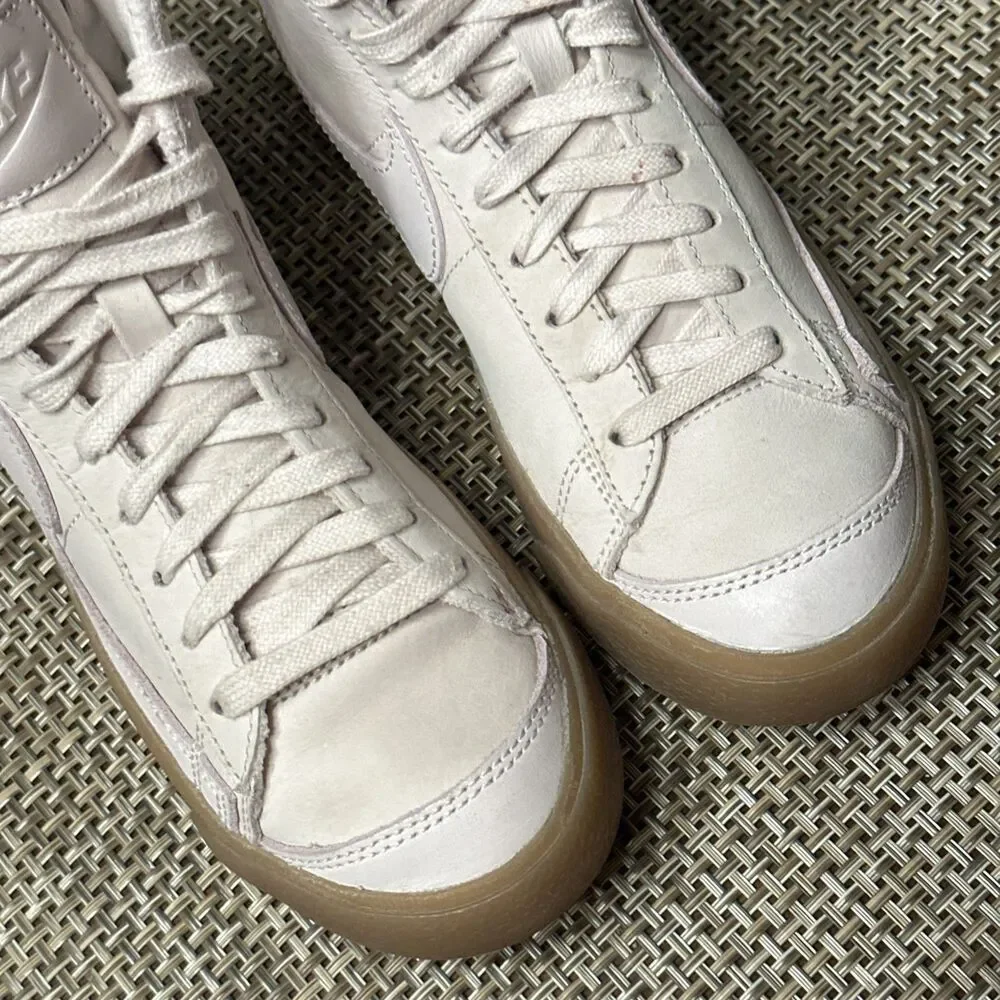 Nike preowned size minor