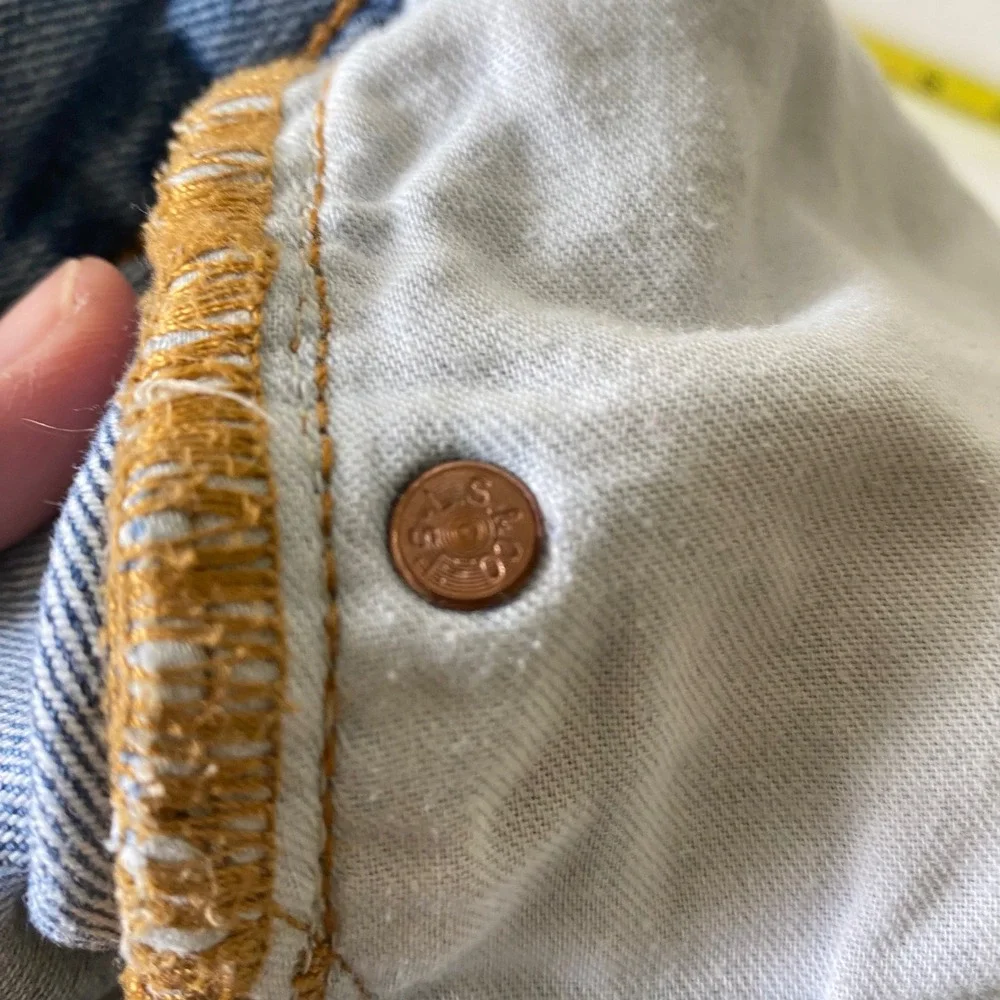 Levis brand levi