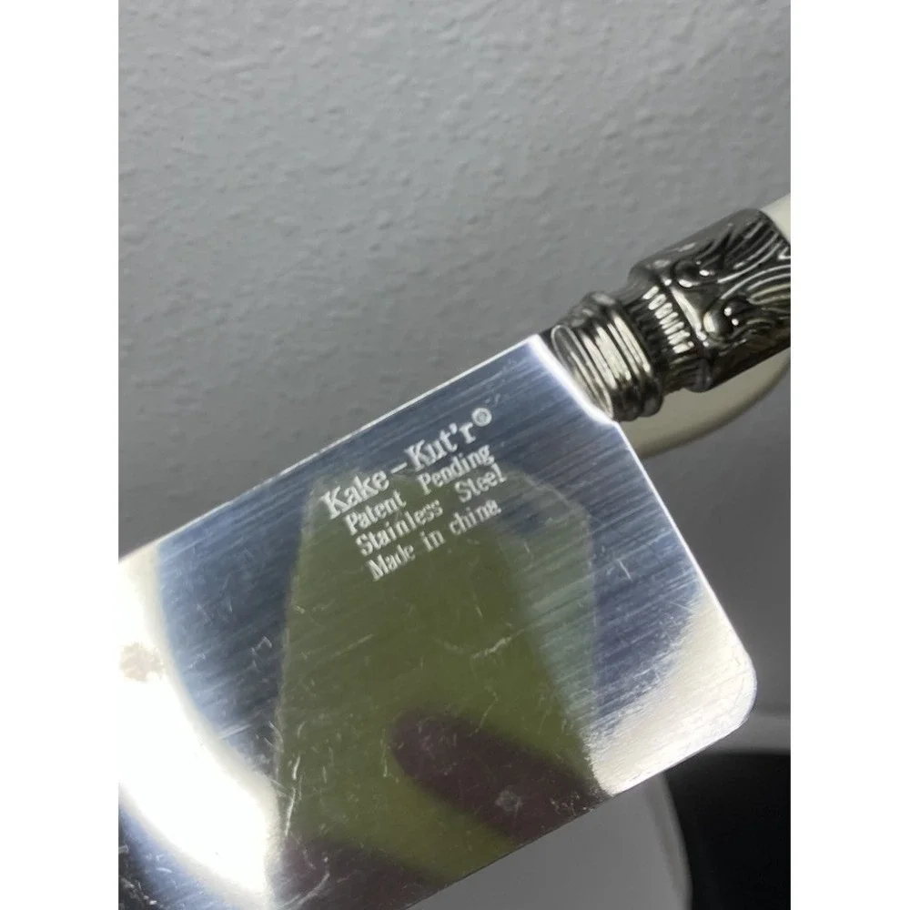 Kake-Kutr vintage avon