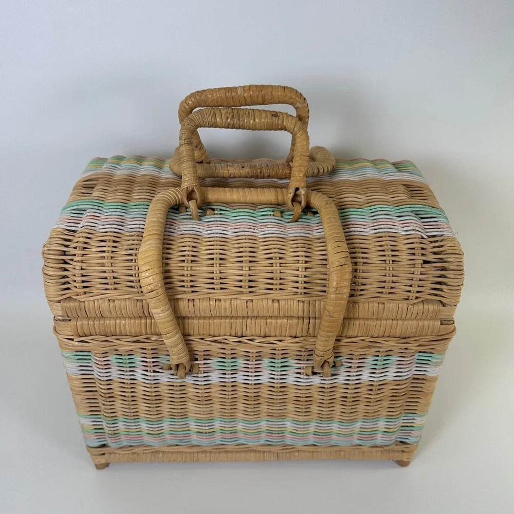 VTG‎ Rattan Pastel Rainbow Wicker Picnic Basket | boho eclectic handles storage