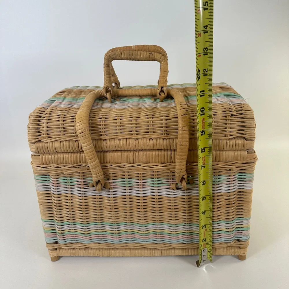 VTG‎ Rattan Pastel Rainbow Wicker Picnic Basket | boho eclectic handles storage