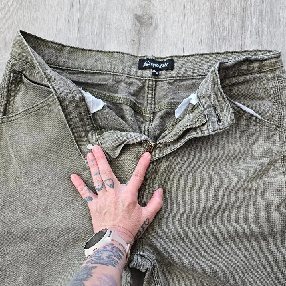 Aeropostale khaki green
