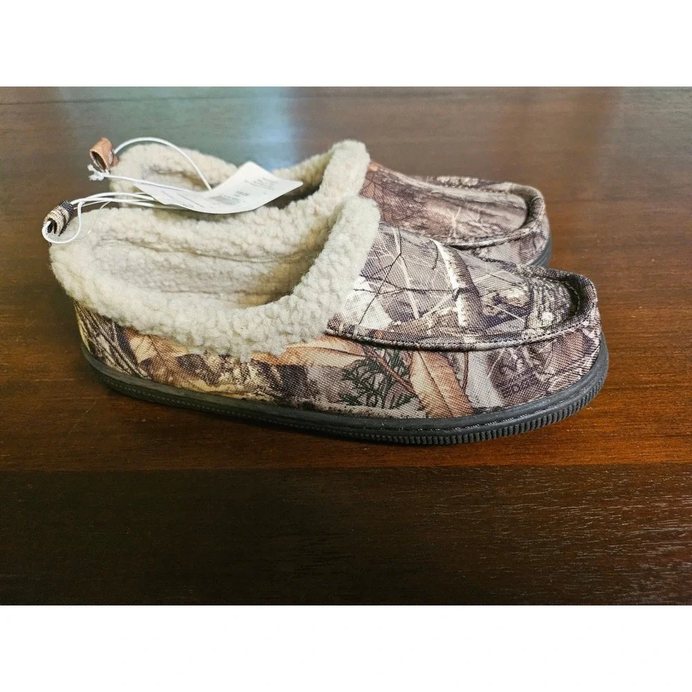 Magellan Outdoors Slippers Boys Size 3 Camo Faux Fur Lined Moccasins 183881